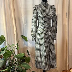 The Stevi Dress from the Reformation! Mosaic print! I love this dress!